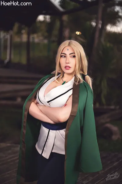 Danielle Vedovelli - Tsunade nude cosplay leaked 158221