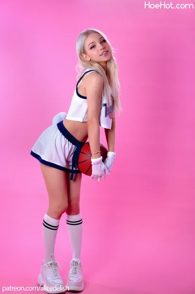 Alice Delish - Lola Bunny nude cosplay leaked 570440