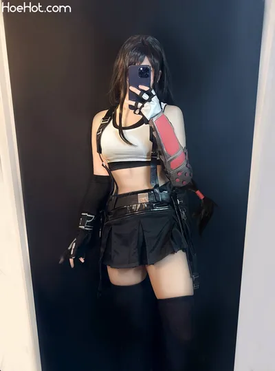 Aveline Tetsuya - Tifa nude cosplay leaked 103783