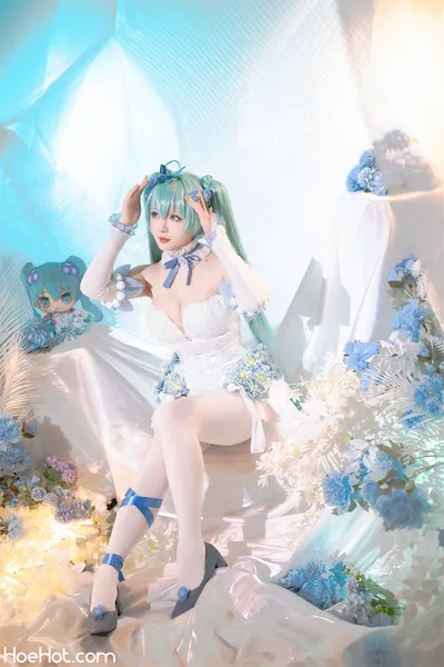 星之迟迟 初音未来粉蝶花精灵 Small nude cosplay leaked 31503