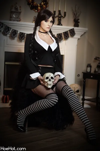 Angie Griffin Wednesday Addams nude cosplay leaked 68049