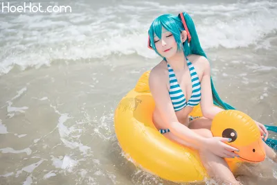 Lightcos - Miku Bikini nude cosplay leaked 323649