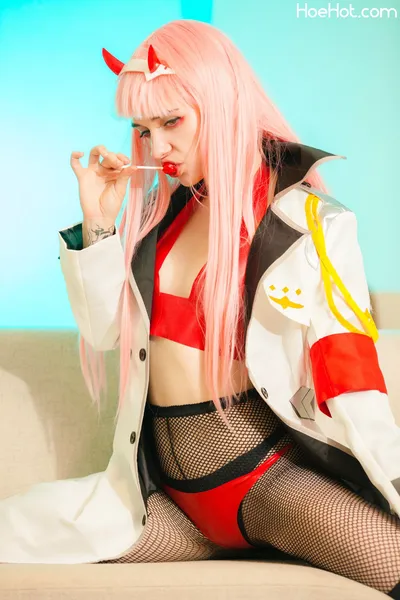 Poisonne - Zero Two nude cosplay leaked 371313