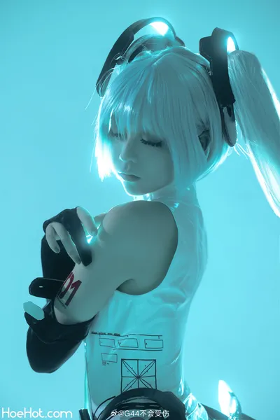 G44不会受伤 - Miku nude cosplay leaked 179688