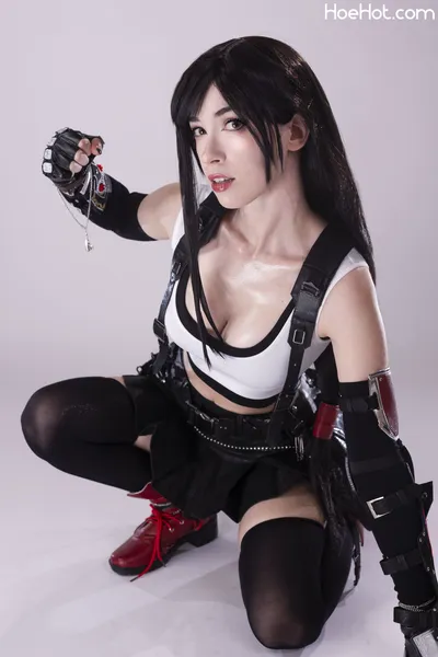 Morgan Le Foy - Tifa nude cosplay leaked 52801