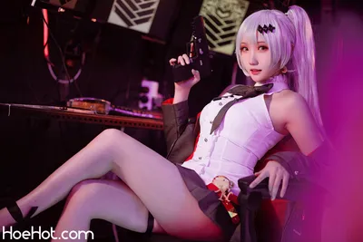 瓜希酱 - Five-seveN (Girls Frontline) nude cosplay leaked 325297