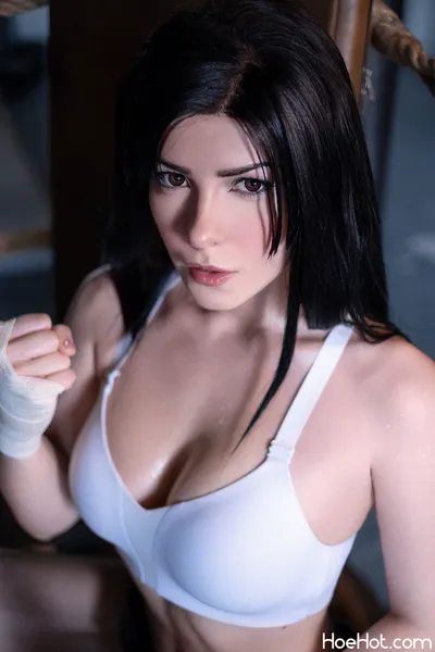 Irina Meier - Tifa nude cosplay leaked 606494