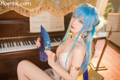 封疆疆v- Helen(Nikke) nude cosplay leaked 239667