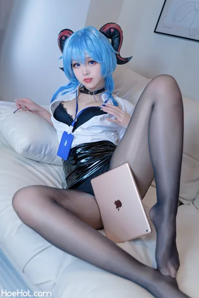 miko酱ww 原神 甘雨OL nude cosplay leaked 91010