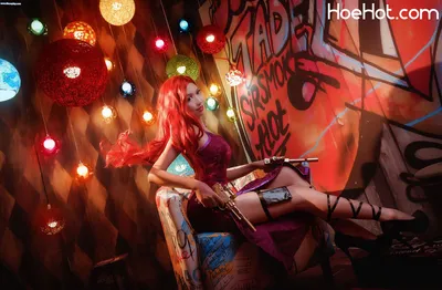 [鳗鱼霏儿] 厄运小姐 LOL Miss Fortune nude cosplay leaked 441971