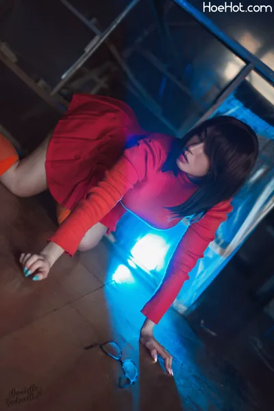 Danielle Vedovelli - Velma Dinkley nude cosplay leaked 78025