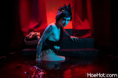 Poisonne - Zagreus nude cosplay leaked 394575