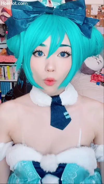 Emiru - Miku nude cosplay leaked 274736