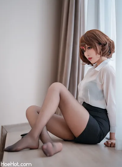 轩萧学姐 - 円香ol+竞泳 nude cosplay leaked 327414