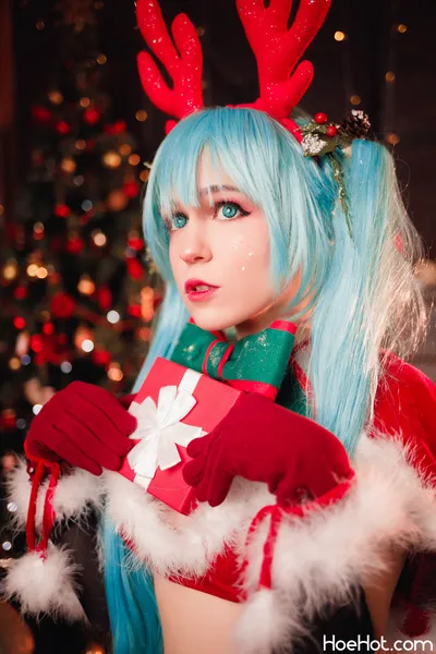 Fox Tsai-Shen - Miku Xmas nude cosplay leaked 231684