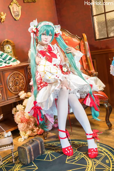 [茶教授] 初音未来十五周年 nude cosplay leaked 78520