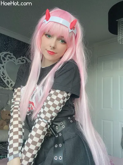 Kitsukanna - E-girl Zero Two nude cosplay leaked 325158