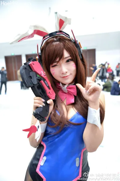 只是简言 - D.Va 泳装 nude cosplay leaked 485671