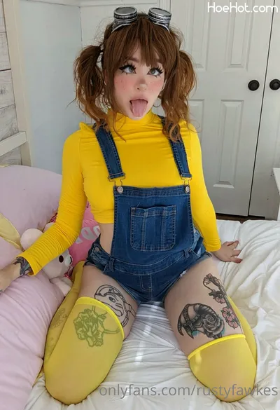 Rusty Fawkes - Minion nude cosplay leaked 320201