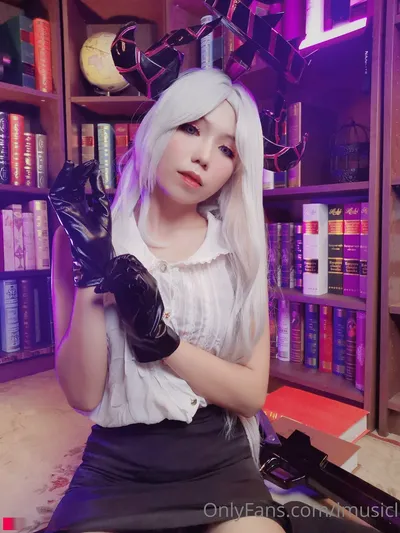 lMusicl - Hina nude cosplay leaked 4162