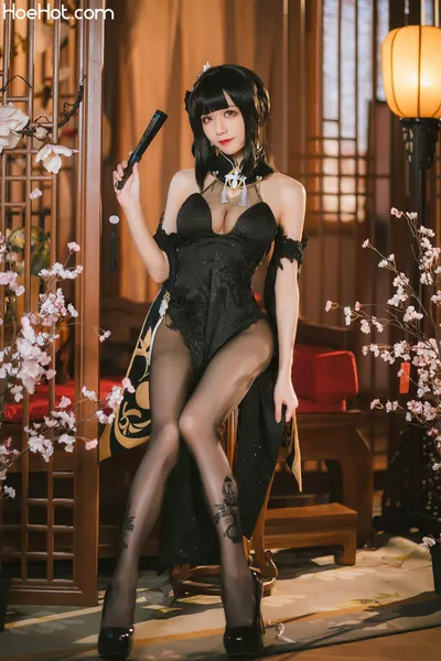 Tomoyo酱-碧蓝航线-镇海旗袍azur lanechen haif:big breastsf:high heelsf:makeupf:pantyhosenon-nude nude cosplay leaked 58412