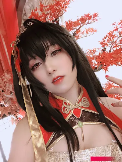 Xiaoying - Taihou nude cosplay leaked 18362