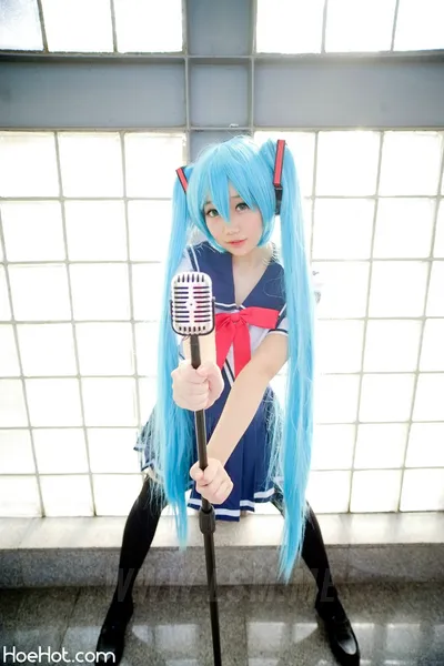 [焖焖碳] 性感初音cos正片 nude cosplay leaked 486445