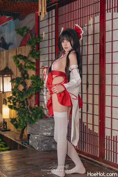 咬一口兔娘ovo-狐之灵梦 nude cosplay leaked 28806