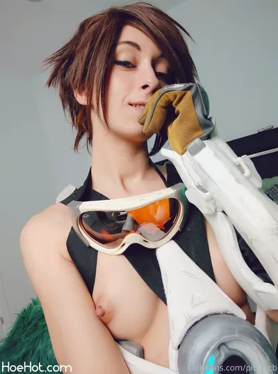 Set Of Tracer Selfies/Nudes - Pityk CB nude cosplay leaked 248753