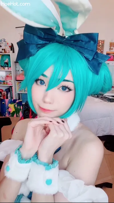 Emiru - Miku nude cosplay leaked 274711