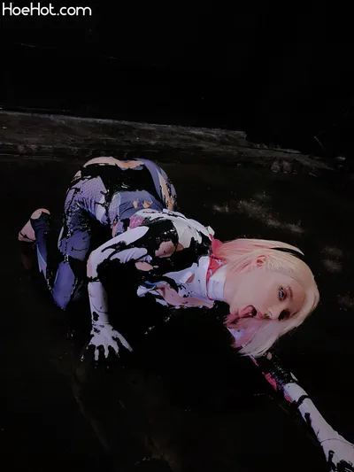 Mik Allen - Gwenom nude cosplay leaked 277215