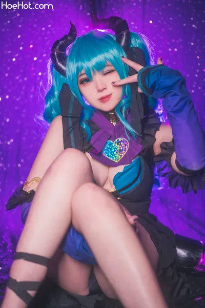 Hatori Sama - Devil Miku nude cosplay leaked 303492