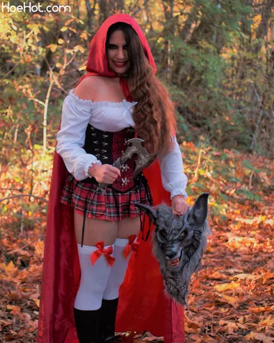 Red Riding Hood, Wolf Hunter nude cosplay leaked 387454