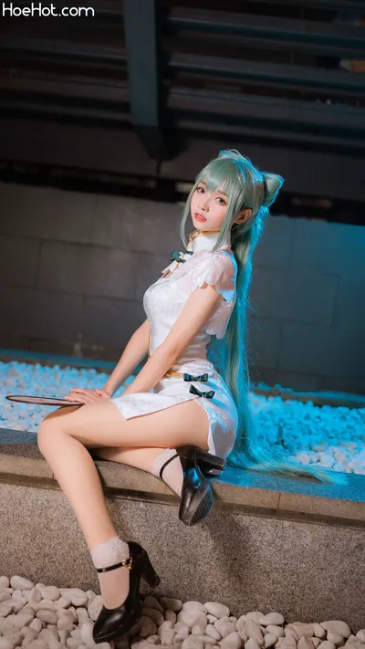 大大卷卷小卷 - 初音夏日 nude cosplay leaked 74970