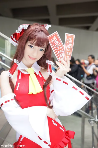 Keekihime - Reimu nude cosplay leaked 270095