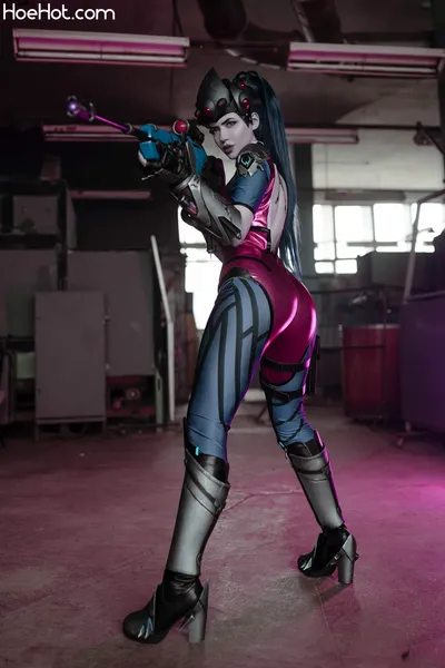 Alina Becker - Widowmaker x Tracer nude cosplay leaked 608991