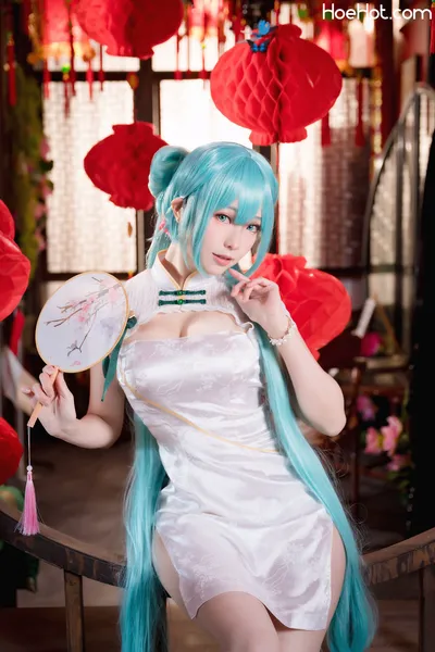 Ely - Miku nude cosplay leaked 447475