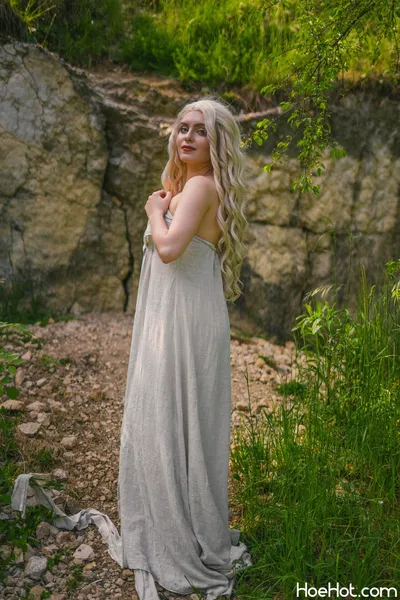 Little Wicked - Daenerys nude cosplay leaked 229935