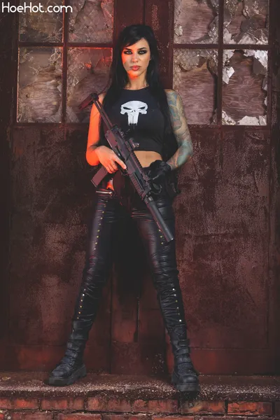 Alex Zedra - Punisher nude cosplay leaked 35328