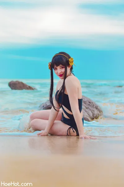 DidiiTCosplay - Yor Swimsuit nude cosplay leaked 27014