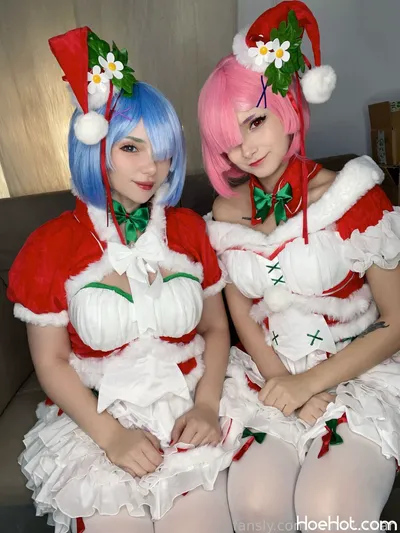 Monoki Chan - Ran &amp; Rem xmas nude cosplay leaked 79173