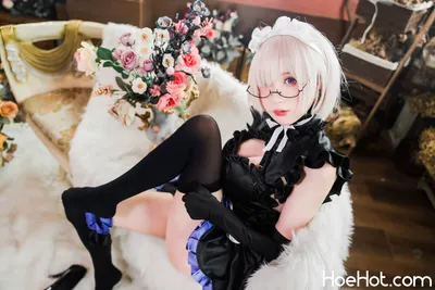 [西园寺南歌] Mashu maid nude cosplay leaked 530373