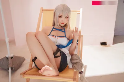 面饼仙儿 - 斯卡蒂泳装 nude cosplay leaked 9589