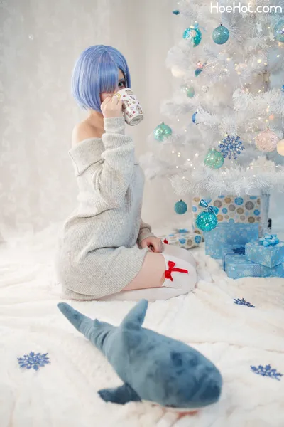 Akariia - Rem XMAS nude cosplay leaked 297875