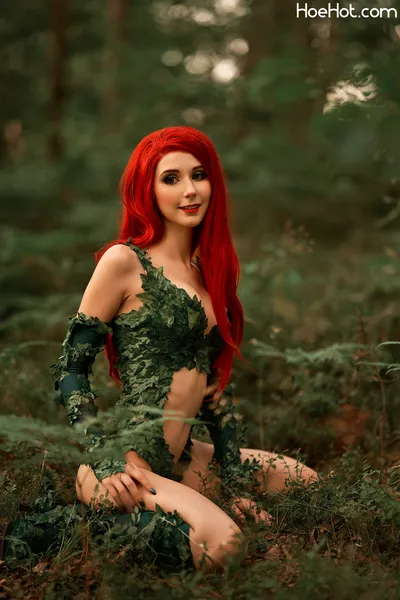 NatsumiPon - Poison Ivy nude cosplay leaked 378361