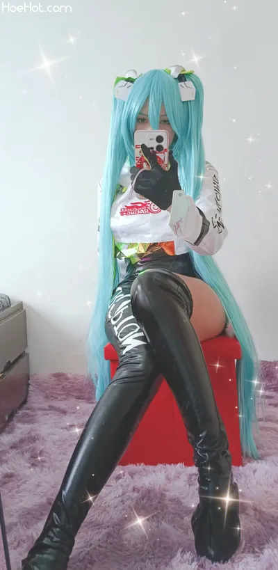 Yuusachii - Miku nude cosplay leaked 160525