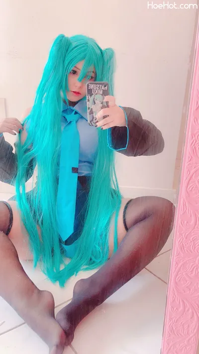 [☆Lynn Chan☆] MIKU nude cosplay leaked 355560