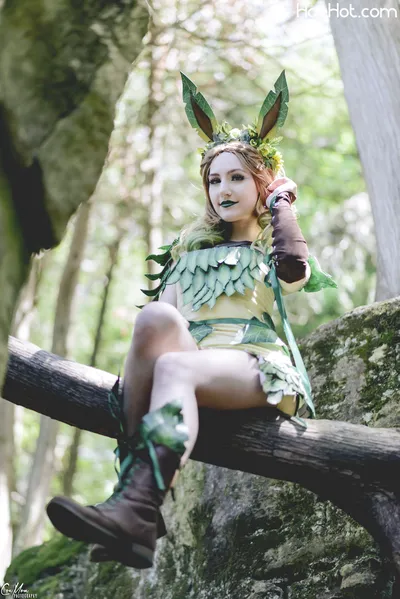 Luxlo - Leafeon nude cosplay leaked 611603