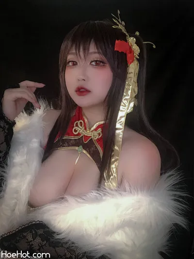 椒尼佐仁 - 大鳳 nude cosplay leaked 320433