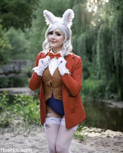 Luxlo - White Rabbit nude cosplay leaked 200933